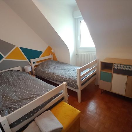 Chez Tad Kozh Maison Familiale Пампол Екстериор снимка